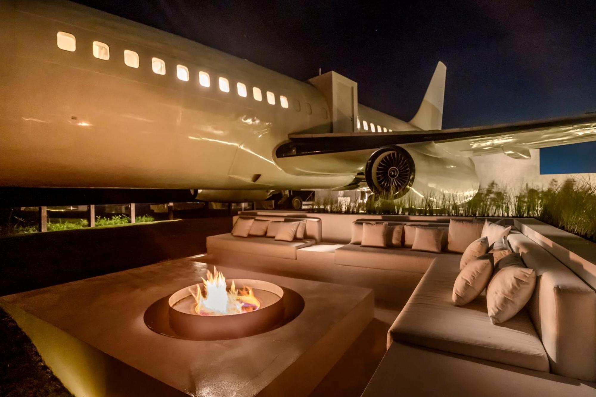 Private Jet Villa Uluwatu Luaran gambar